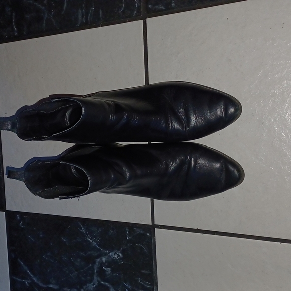 Zara Basic Collection Black Leather Pull Tab Moto Block Heel Ankle Boot - Picture 1 of 8
